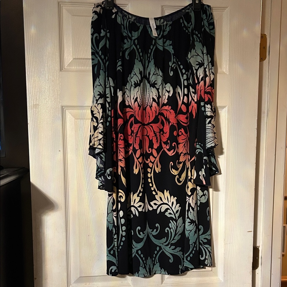Honeyme Black and Green Floral Dress
